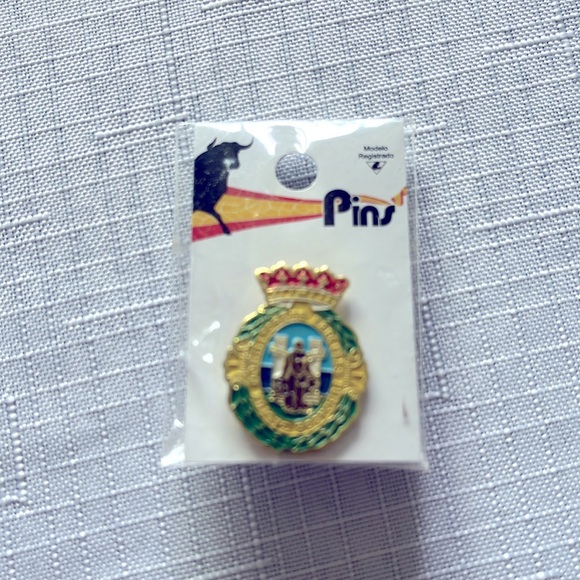 VINTAGE HERCULES PIN - Picture 3 of 6